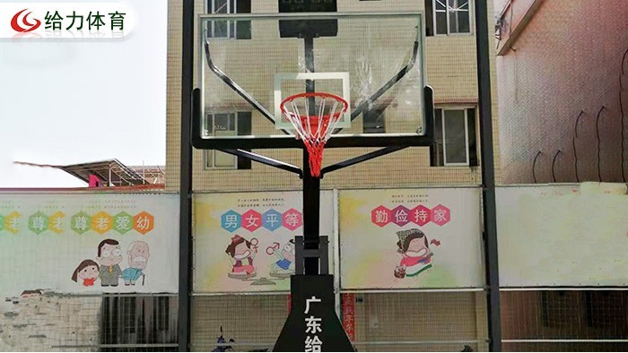 箱式移動(dòng)籃球架