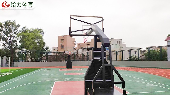 移動(dòng)籃球架價(jià)格