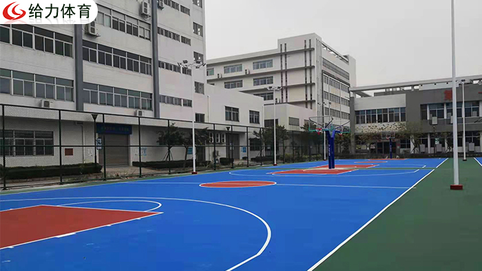 中山學校埋地籃球架