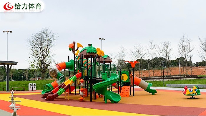 小區(qū)兒童滑梯廠家