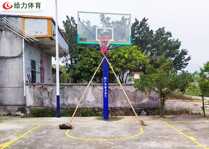 籃球架廠(chǎng)家哪個(gè)好