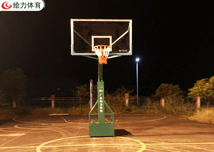 籃球架多少錢