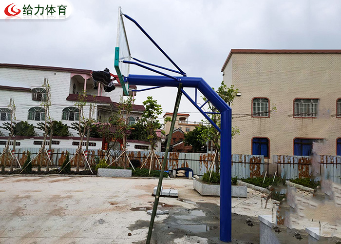 籃球架一個要多少錢