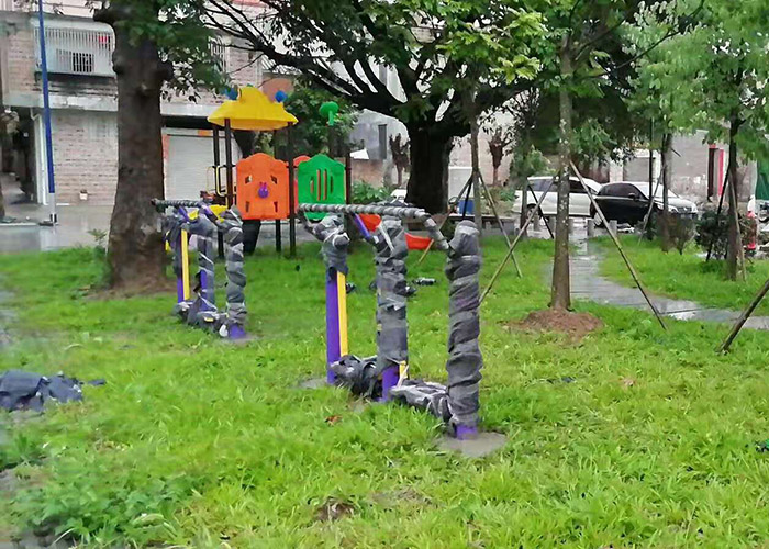 小區健身器材